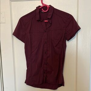 Arc’teryx Women’s burgundy blouse
